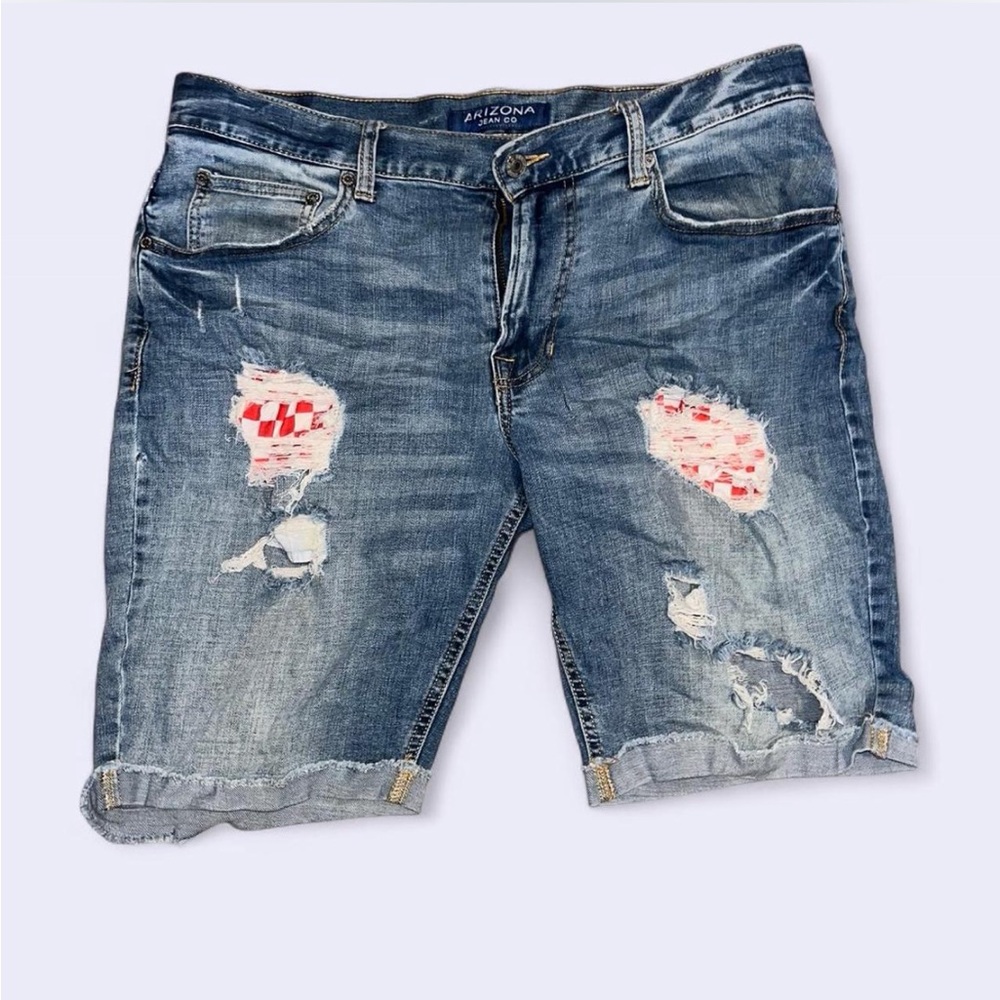 Arizona Jean Company Blue Distressed Denim Shorts